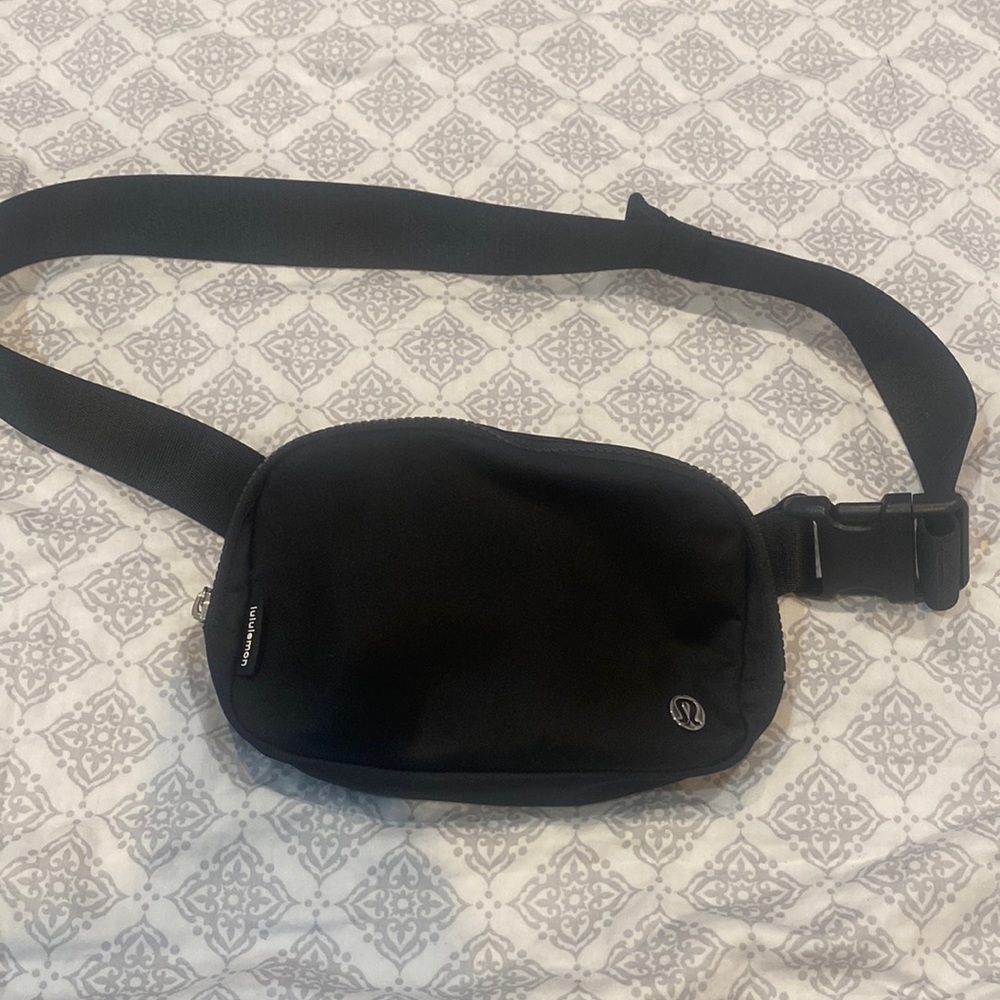 Lululemon Belt Bag